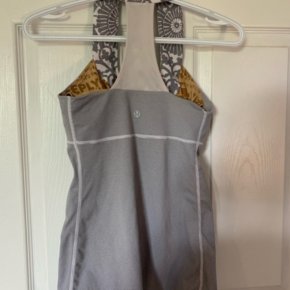 Lululemon tank - Picture 2 of 3